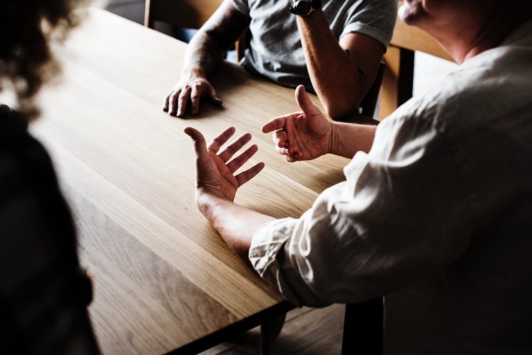 good body language during presentation